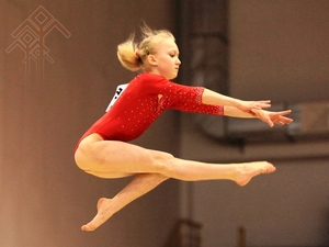 Полина Федорова гимнастка